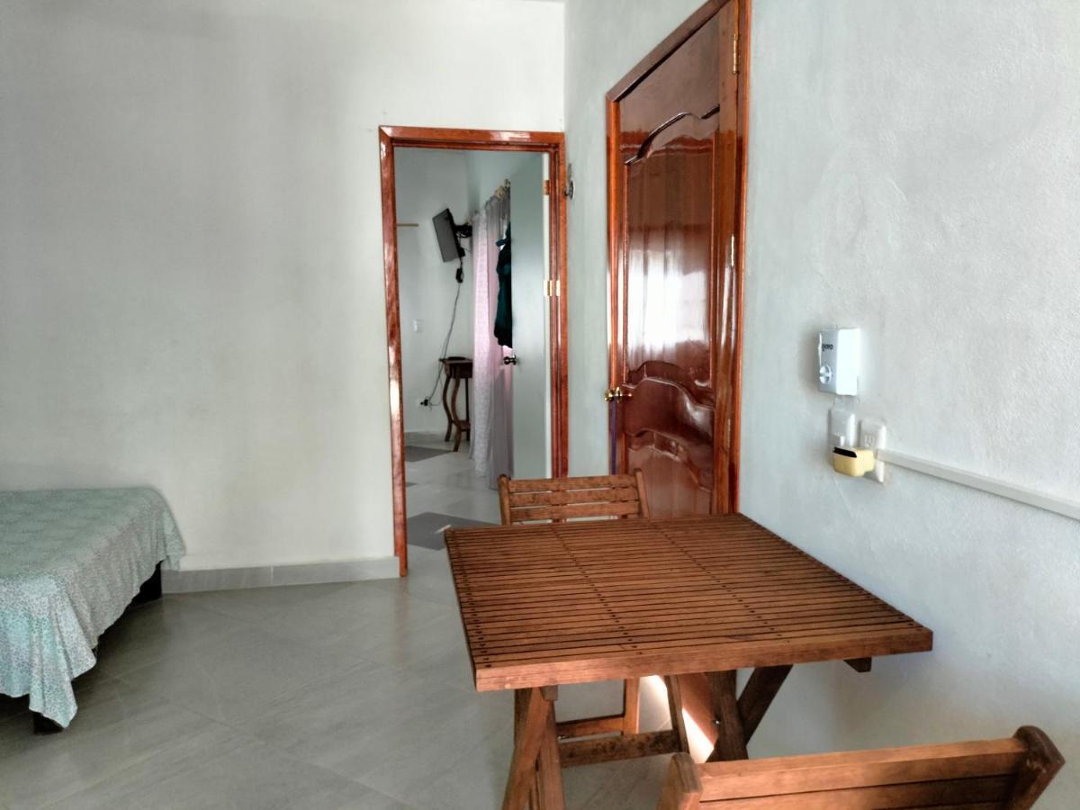 Villa Gabriela Celestun -Hotel & Restaurant 外观 照片